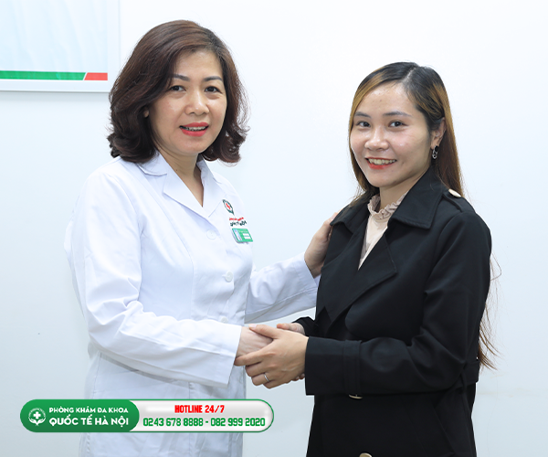 bs Duyên và bn
